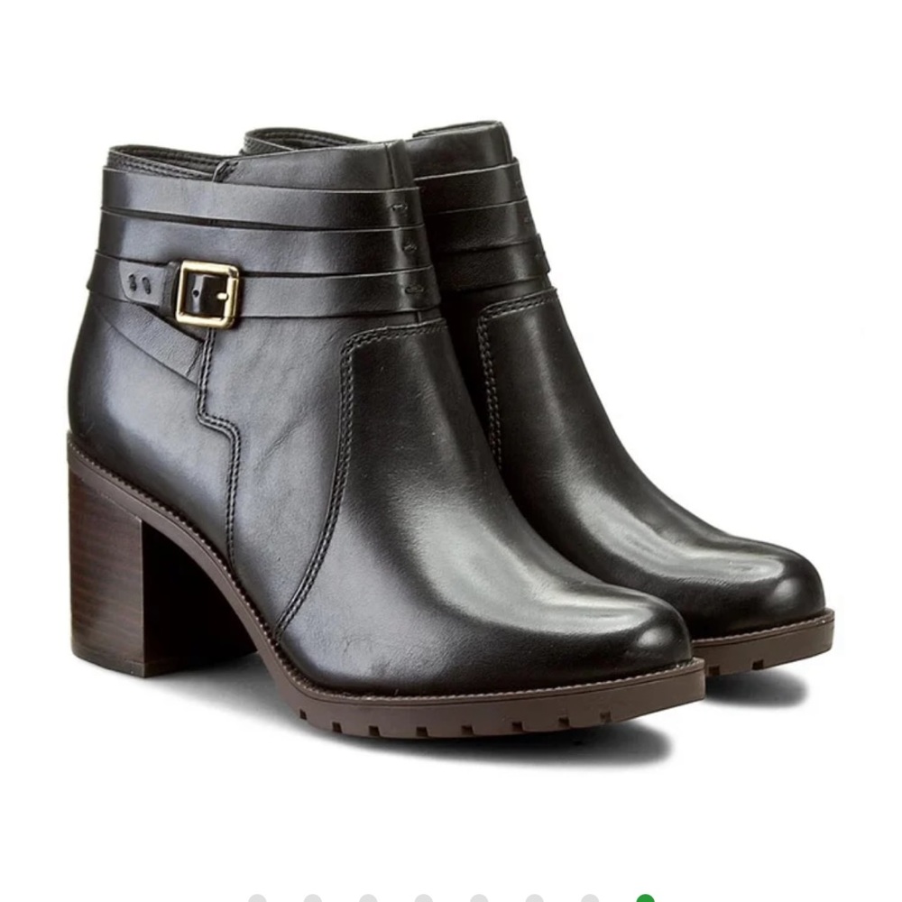 Clark Malvet Maria Black Leather Bootie NWOT